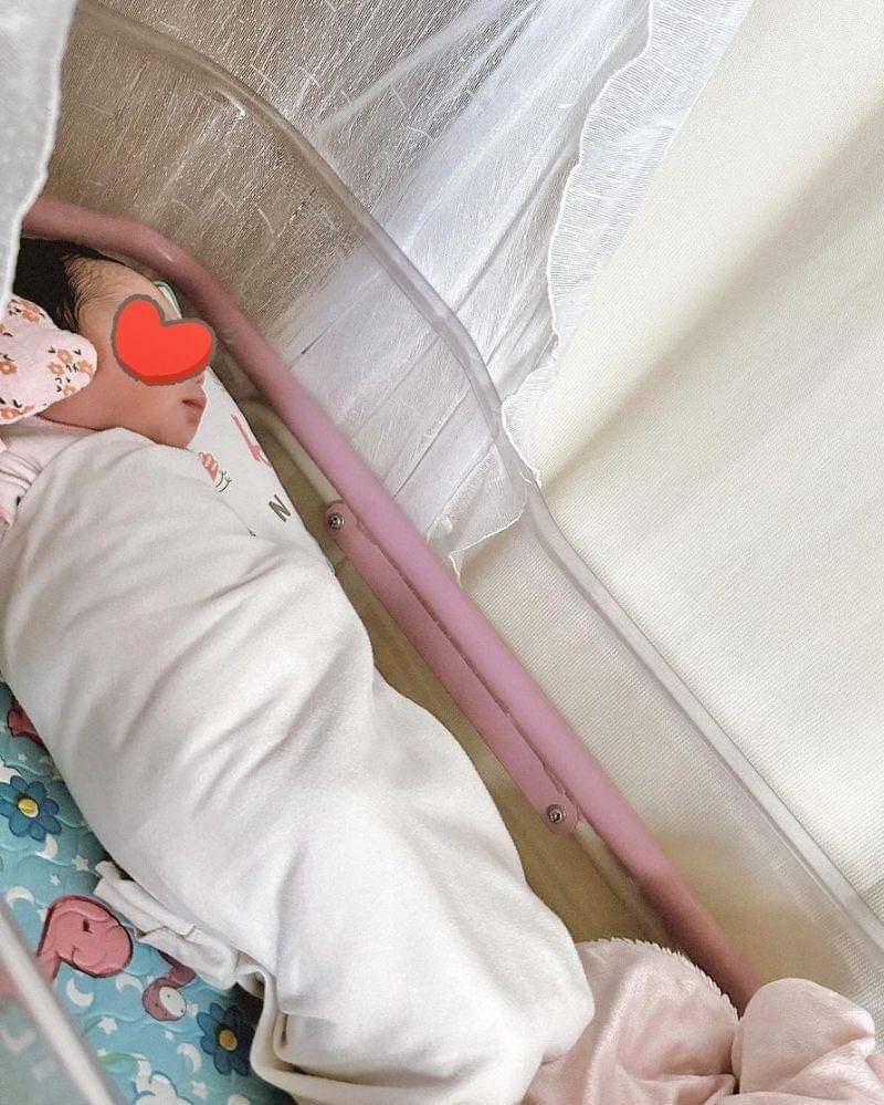 Instagram.com/larissachou